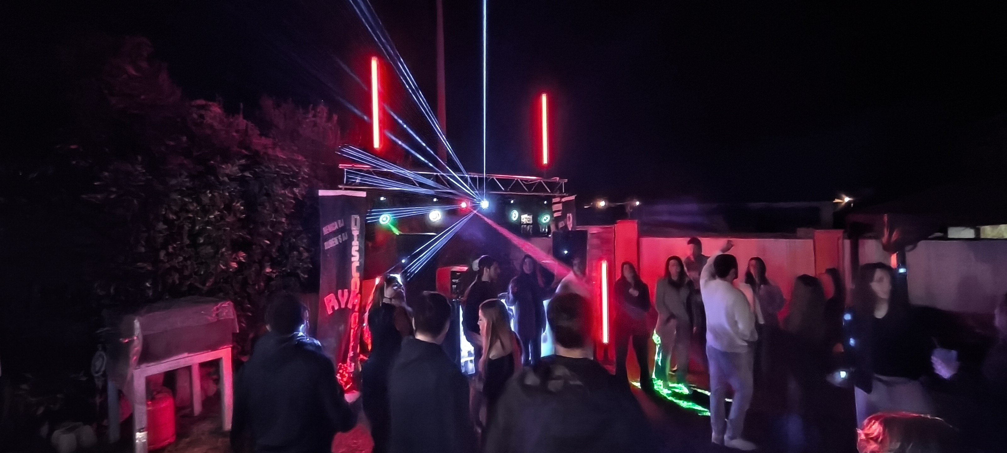 Evento pequeño Discomóvil RYM